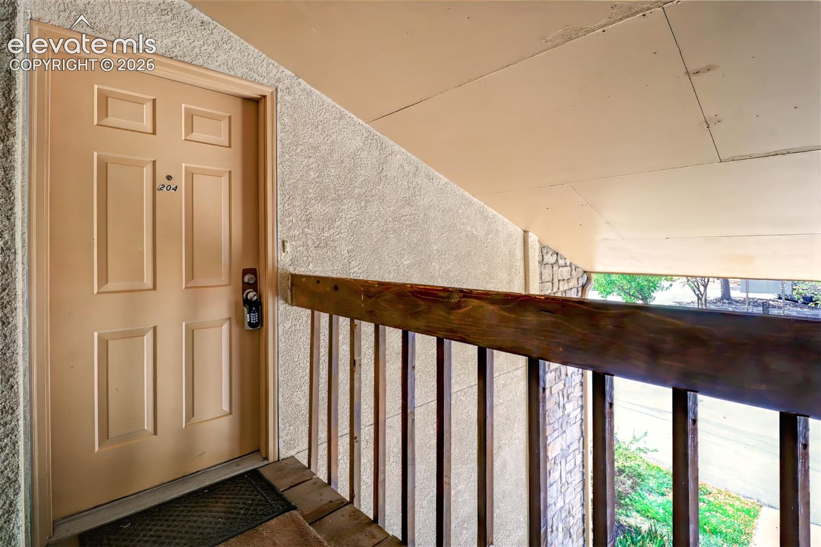 840 Tenderfoot Hill Road 204