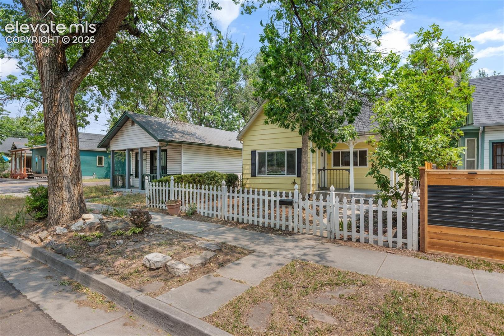 2130 W Kiowa Street