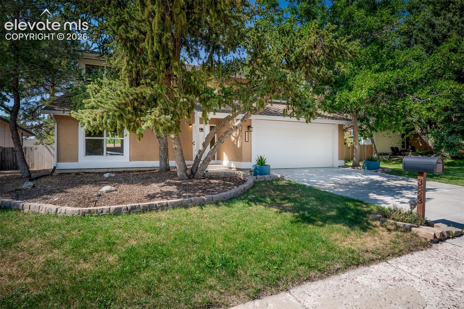 3823 Windsong Court