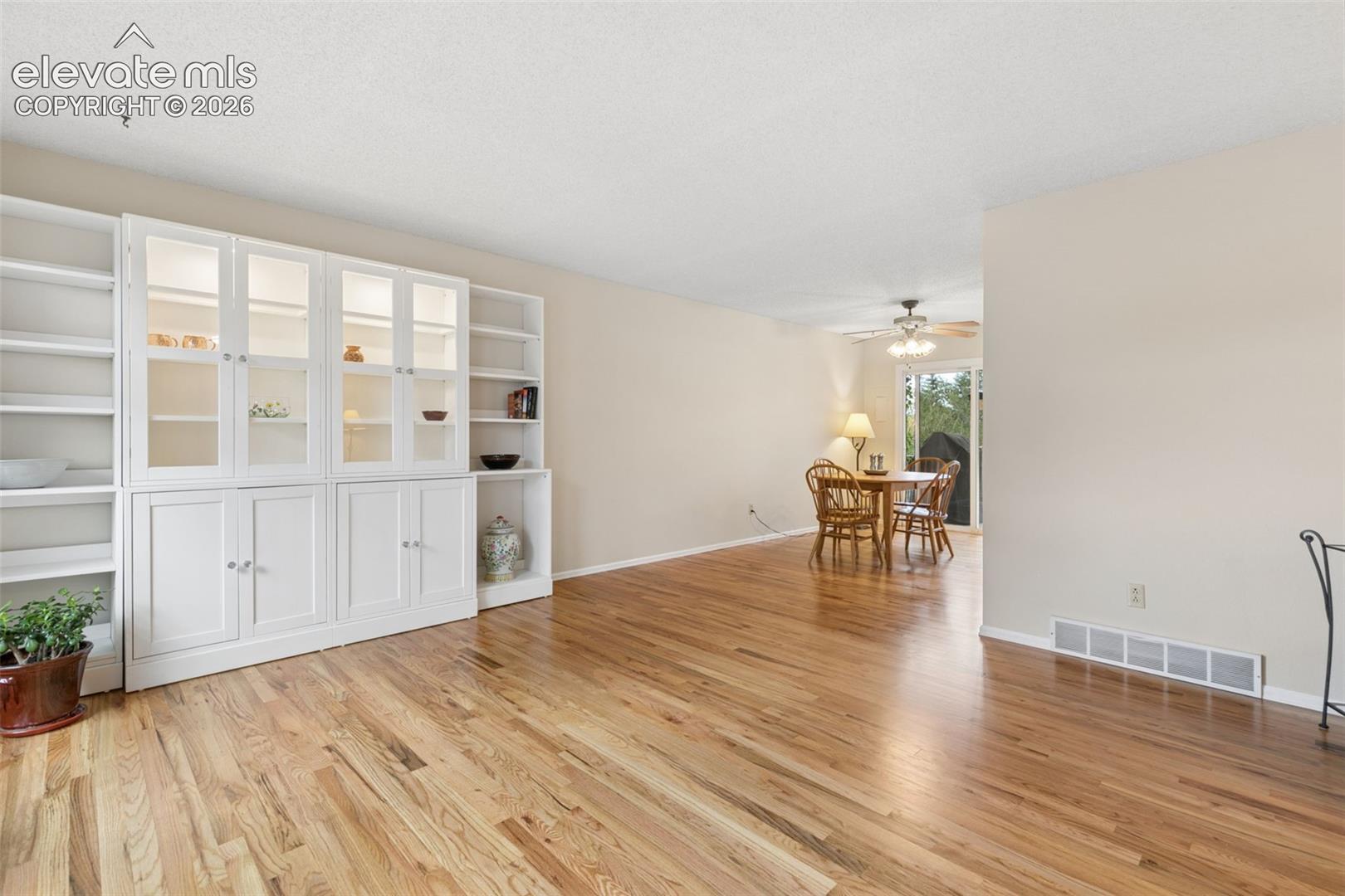 4915 Brown Valley Lane