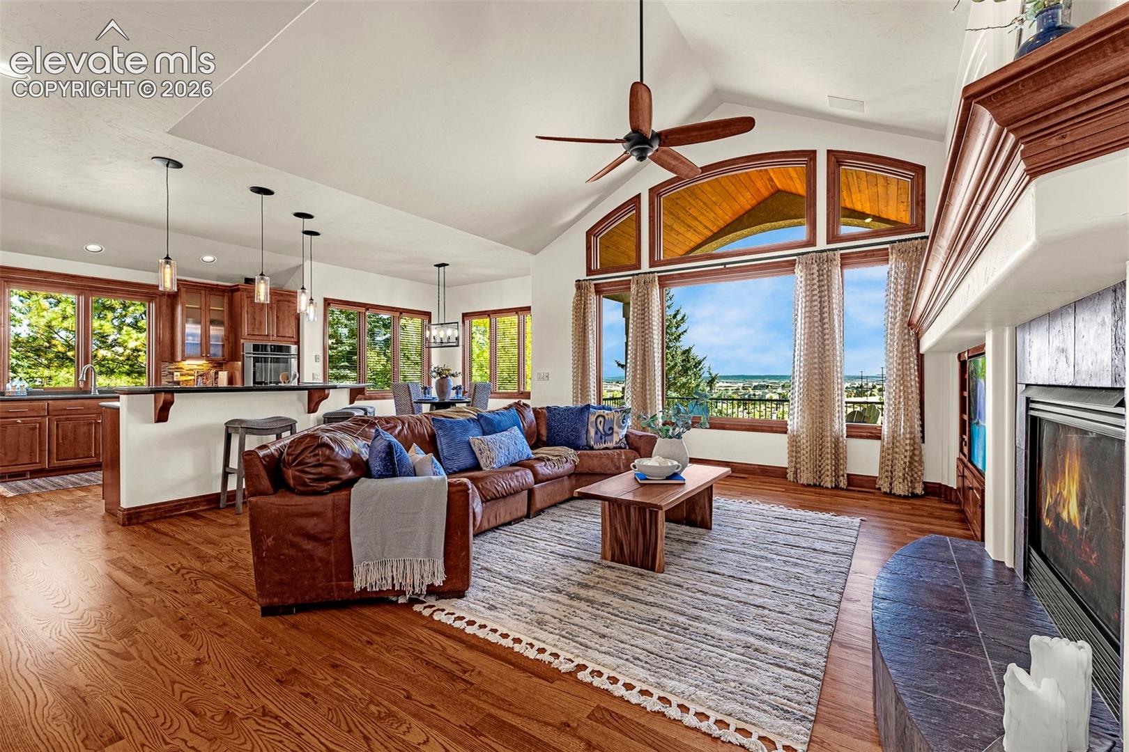 831 Diamond Ridge Circle