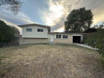 128 Ithaca Street Colorado Springs CO 80911