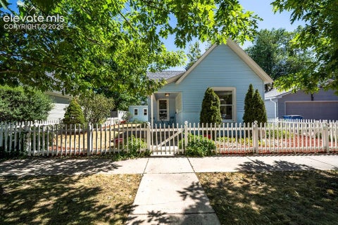 Tiny photo for 211 E Jefferson Street, Colorado Springs, CO 80907 (MLS # 7409107)