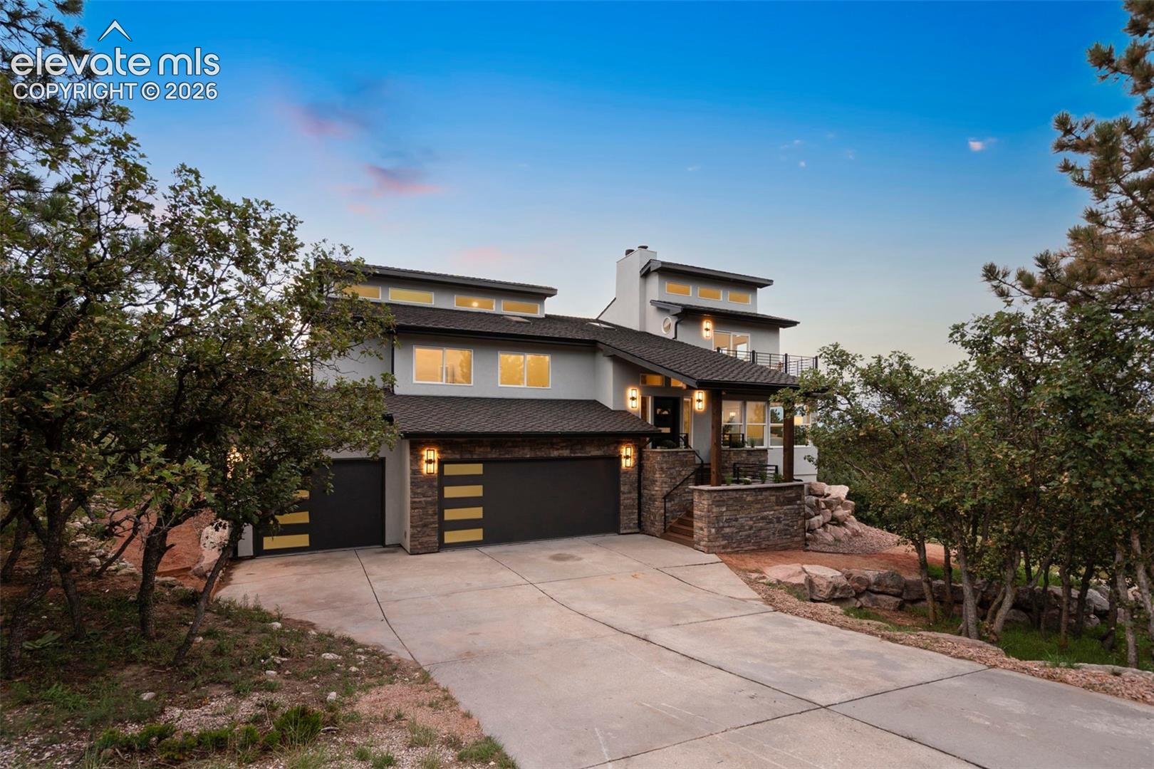 1520 Oak Hills Drive