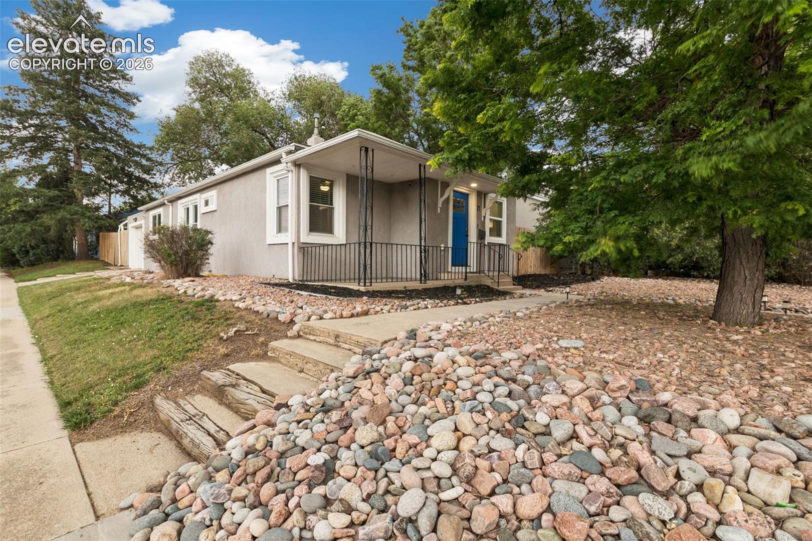 31 N Meade Avenue