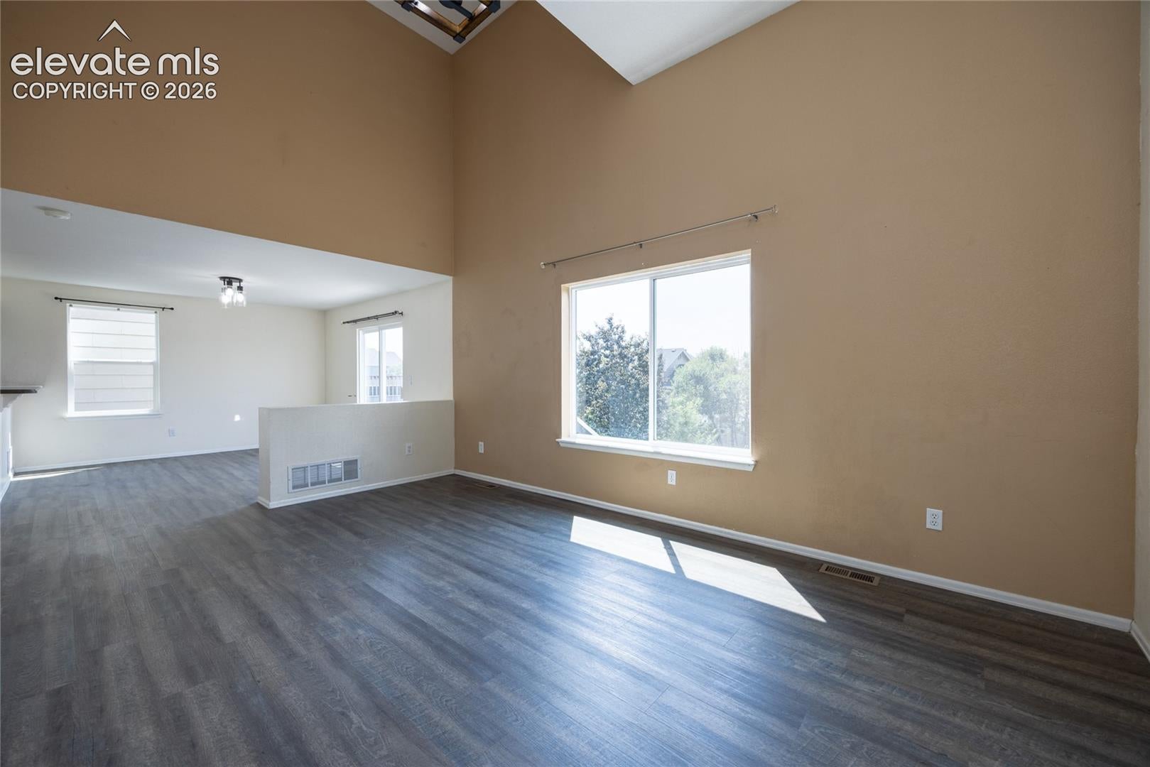 5322 Gentle Wind Road