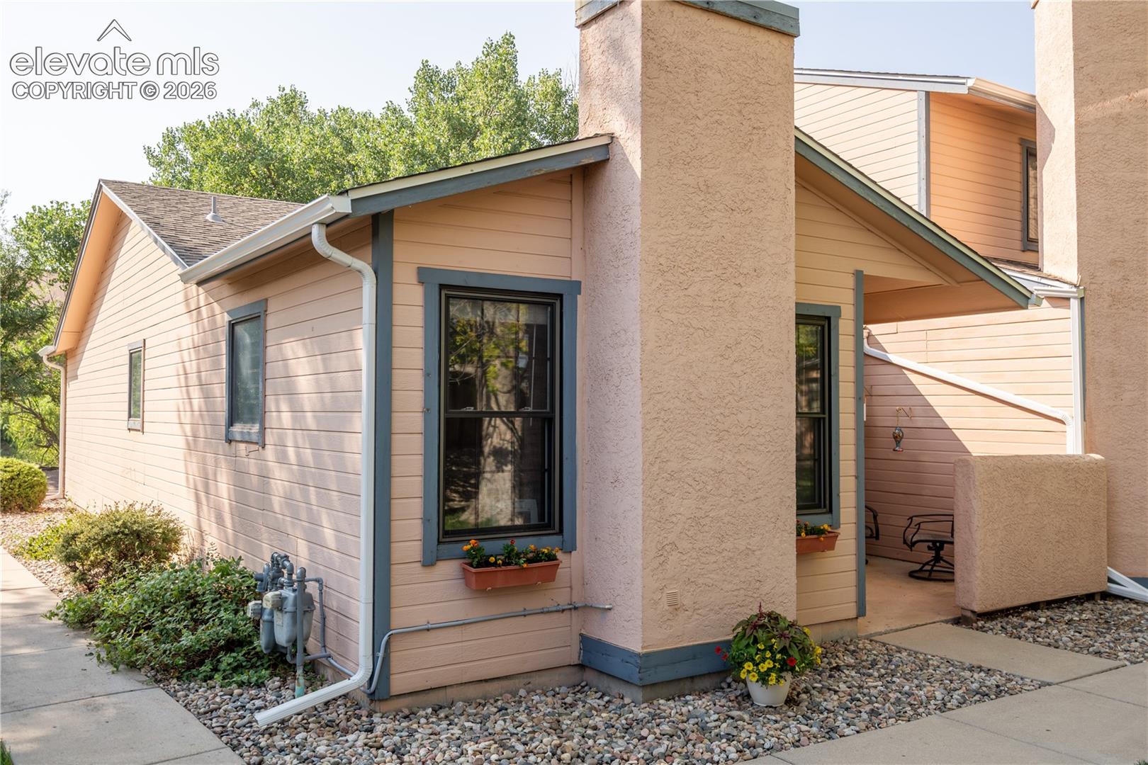 6833 Bobtail Drive