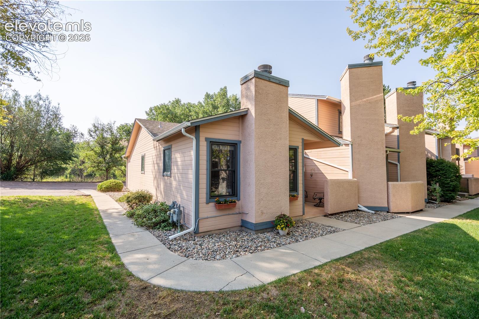 6833 Bobtail Drive