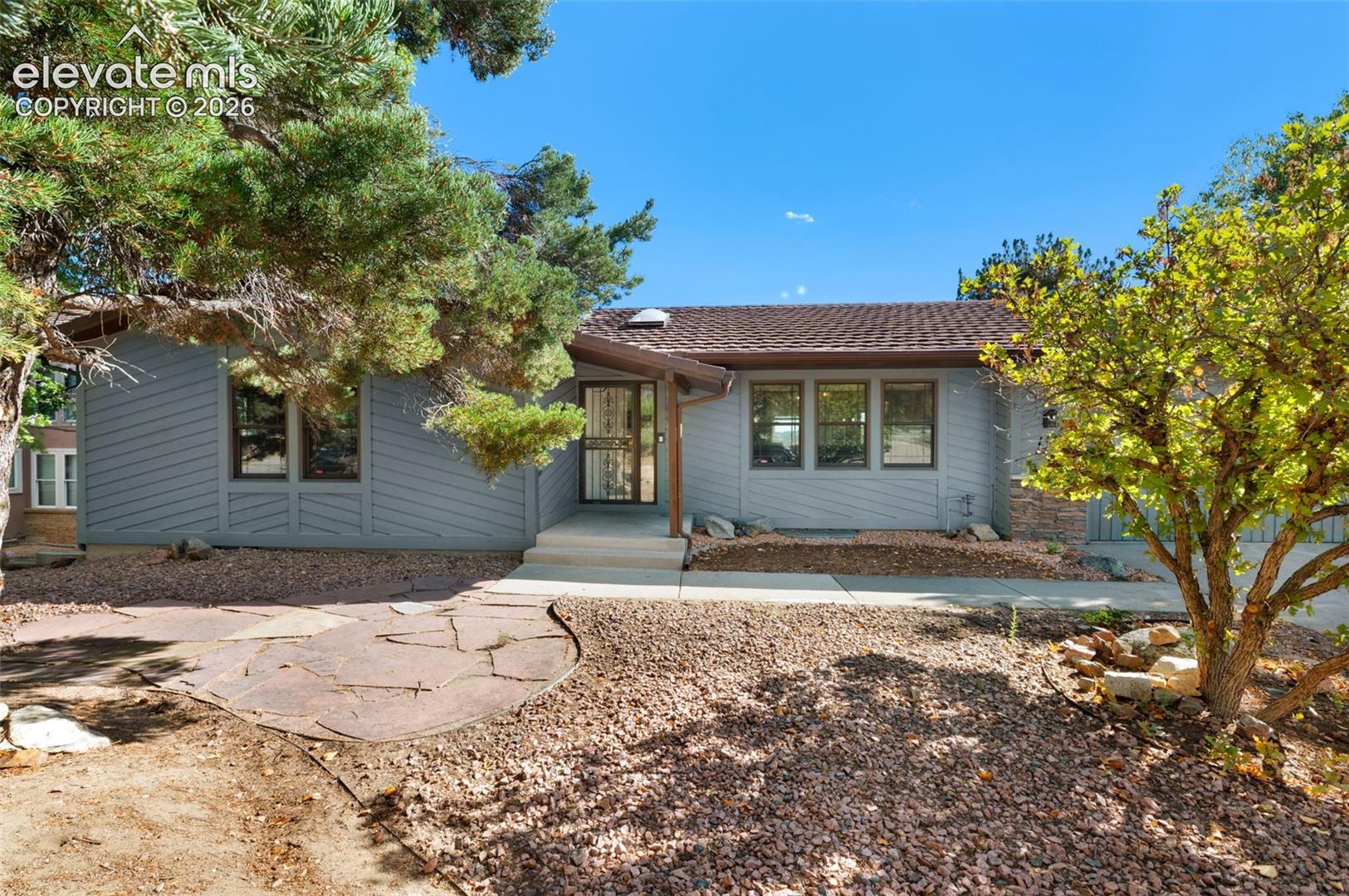 118 Sunbird Cliffs Lane