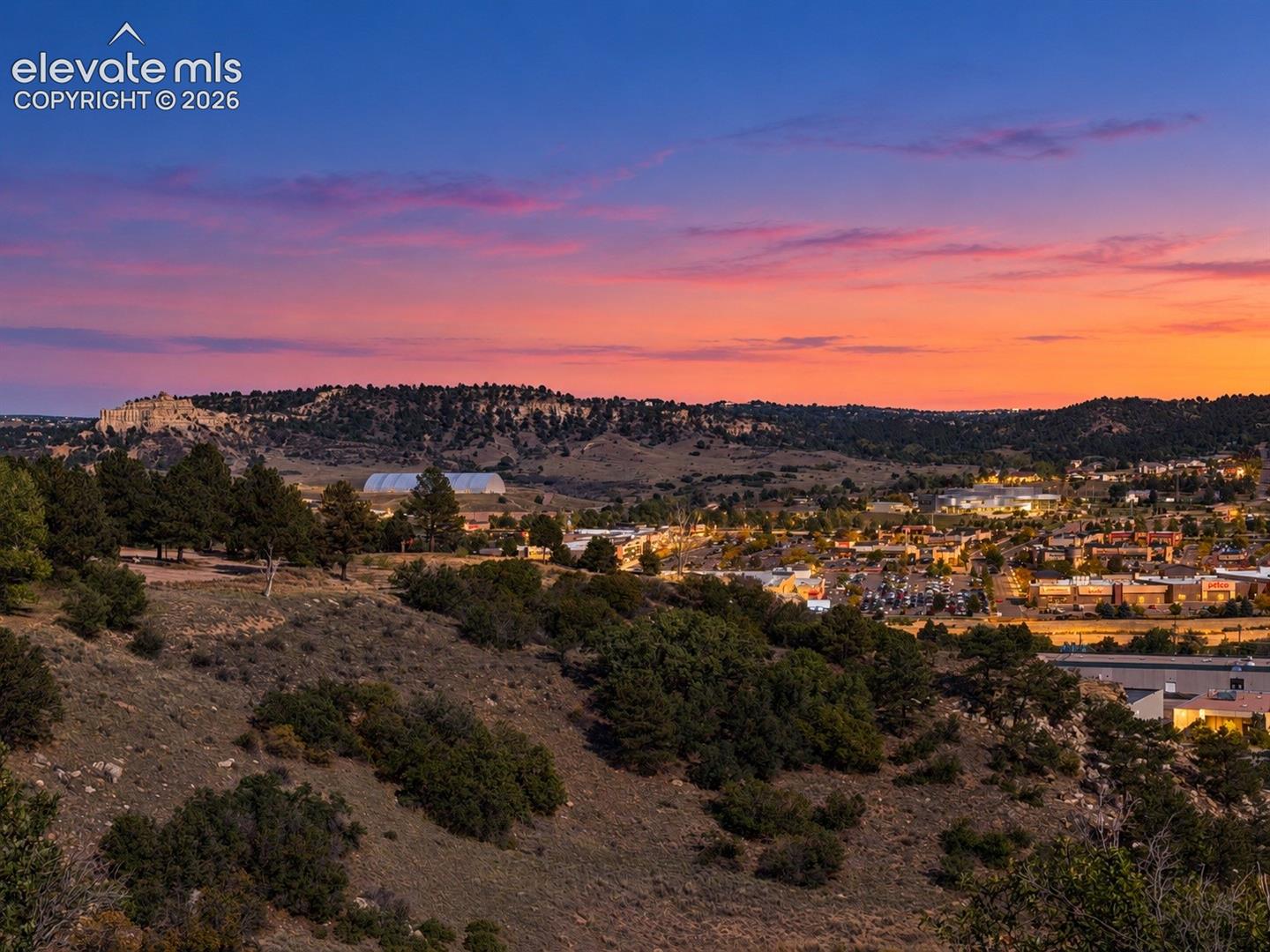 118 Sunbird Cliffs Lane