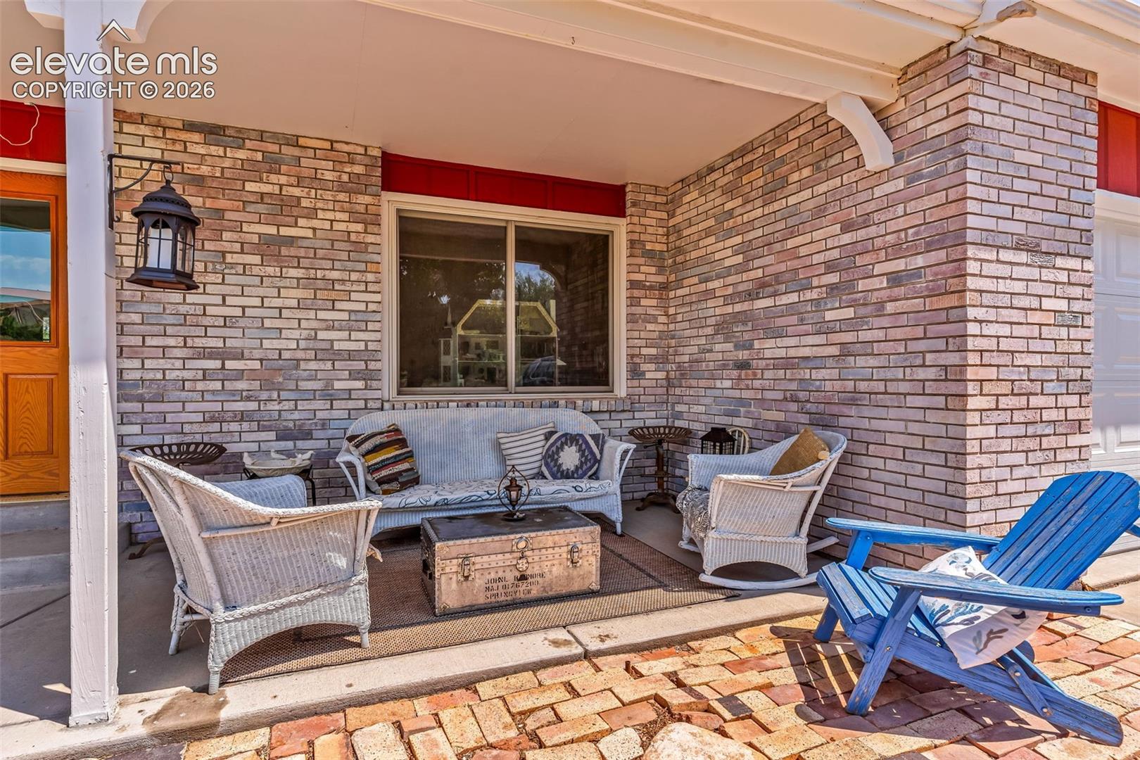 1004 Ridgeview Place