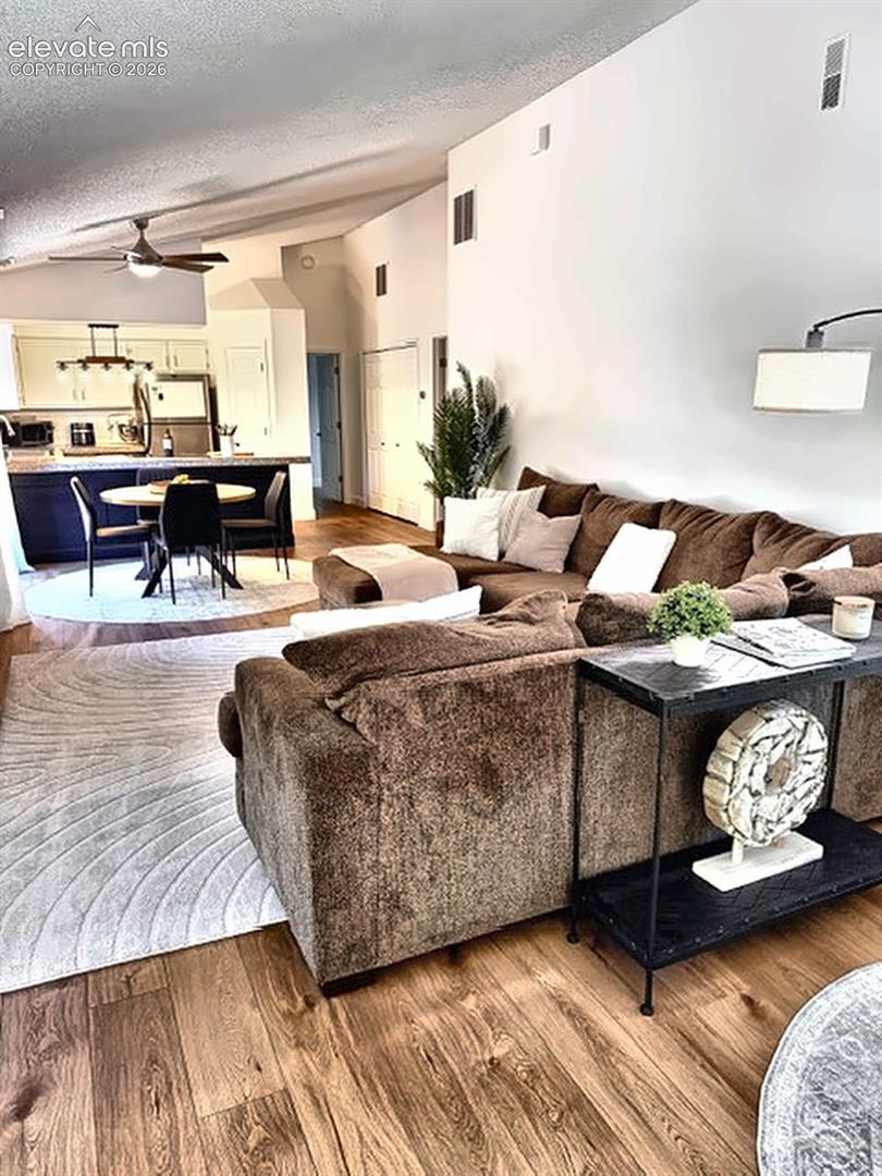 5070 Sunsuite Trail