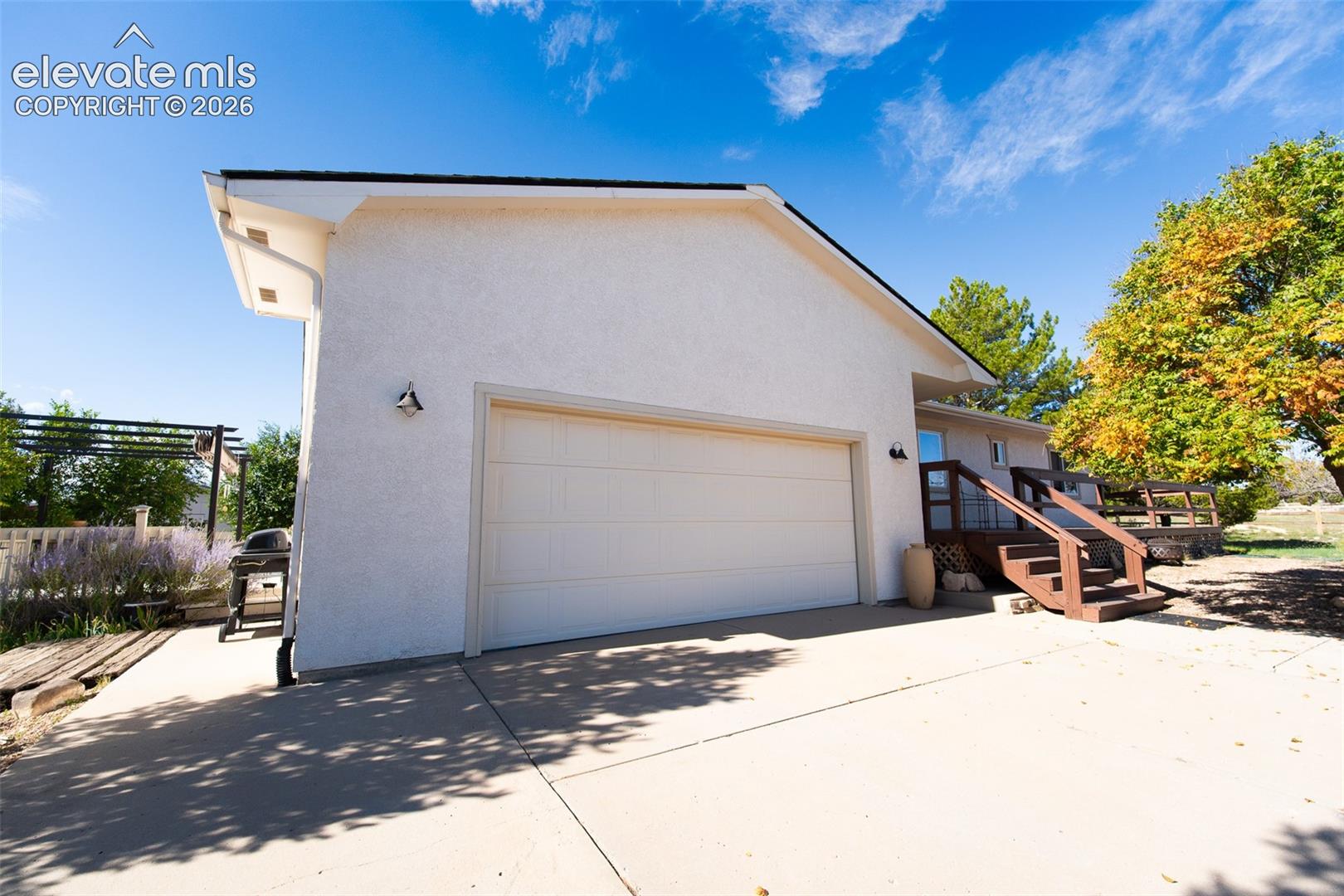 1880 W Escalante Court