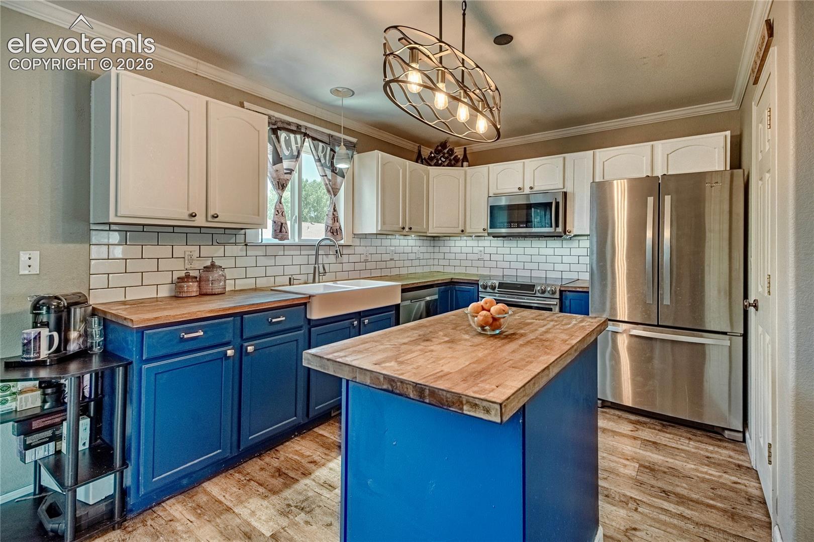 1395 Legend Oak Drive
