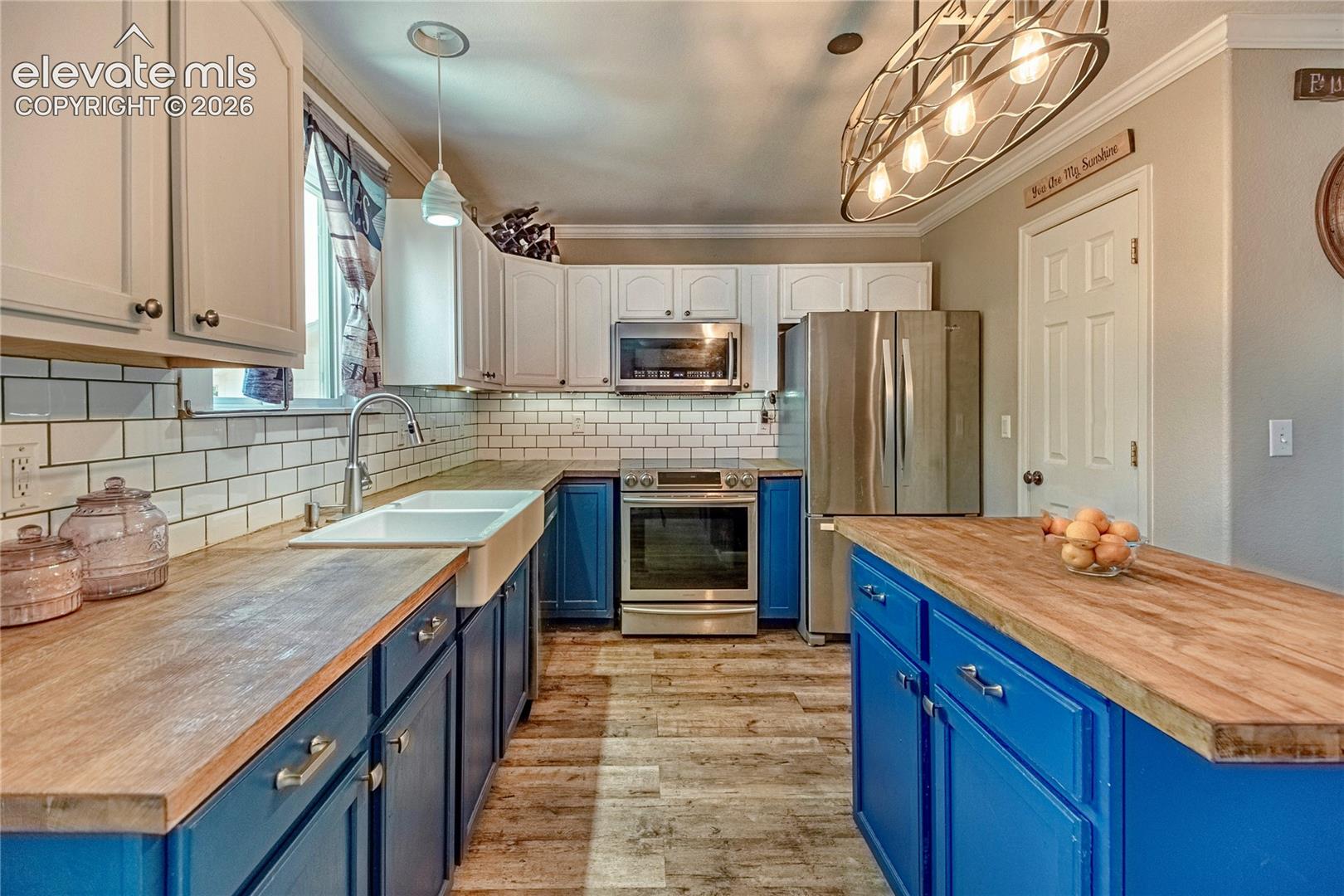 1395 Legend Oak Drive