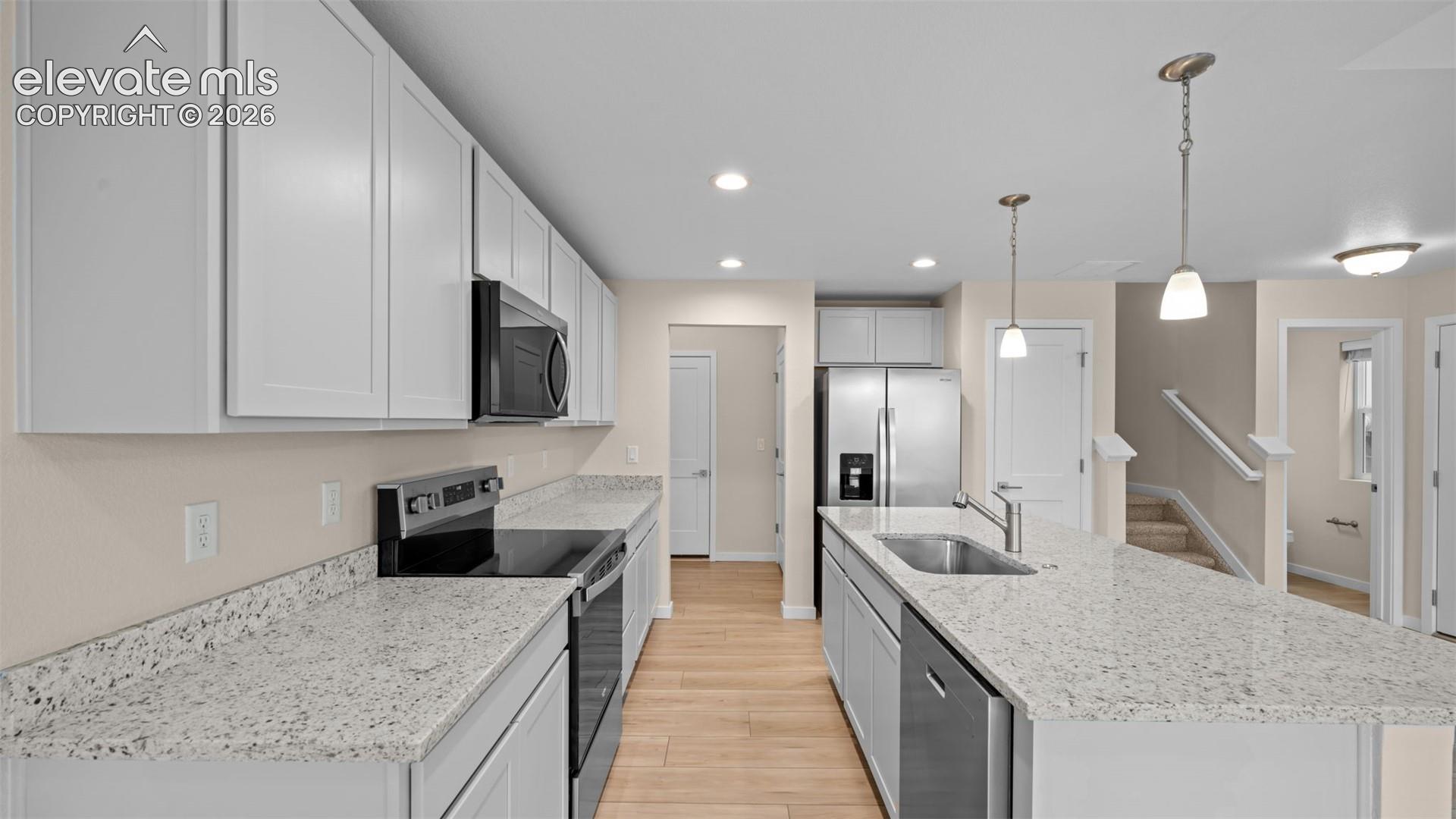 3525 Rosette Grove
