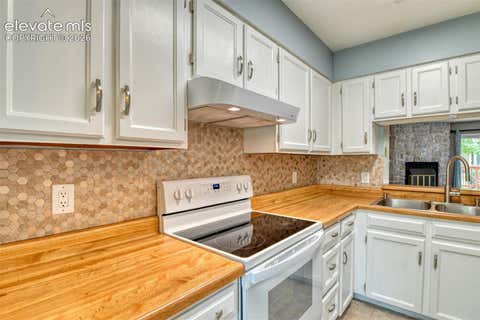 Tiny photo for 3374 Queen Anne Way, Colorado Springs, CO 80917 (MLS # 3469458)