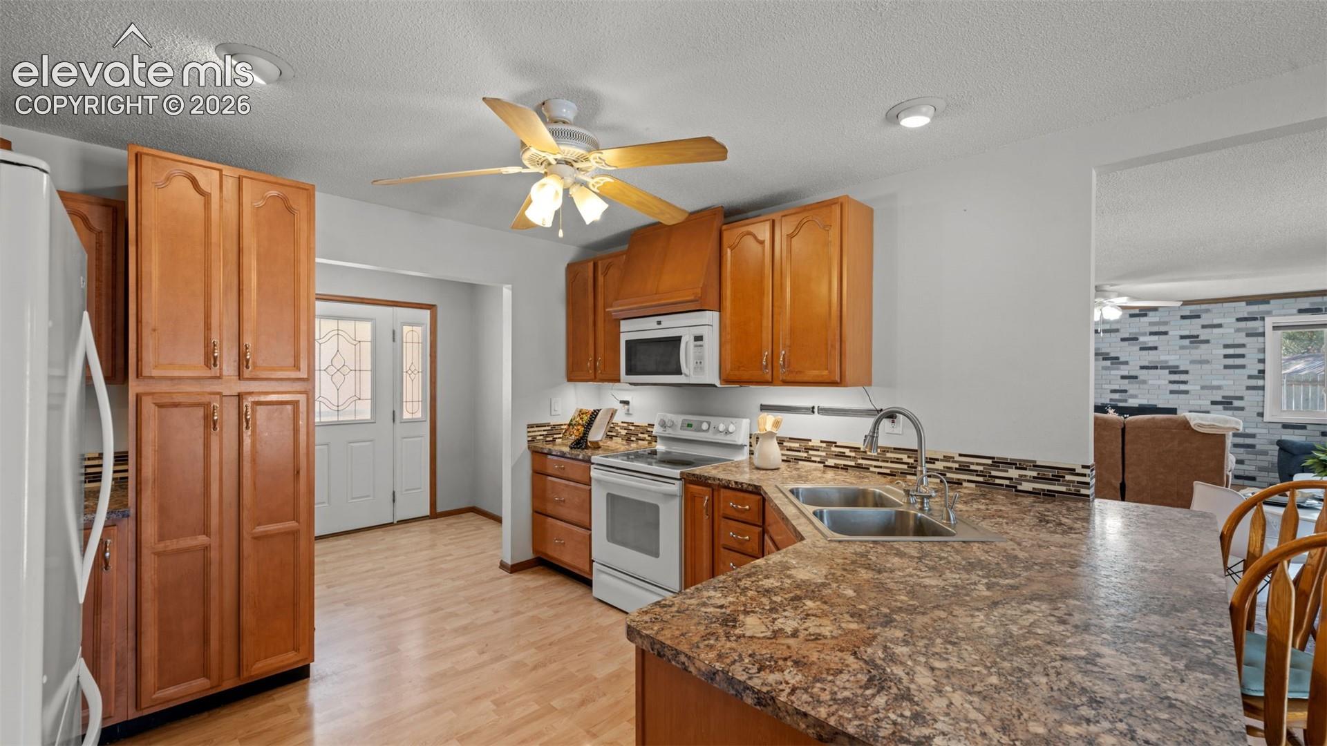 1110 Wakita Drive