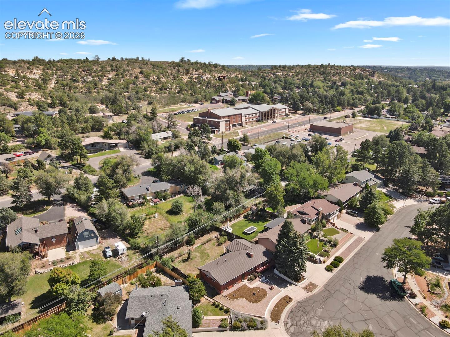 2440 San Carlos Circle