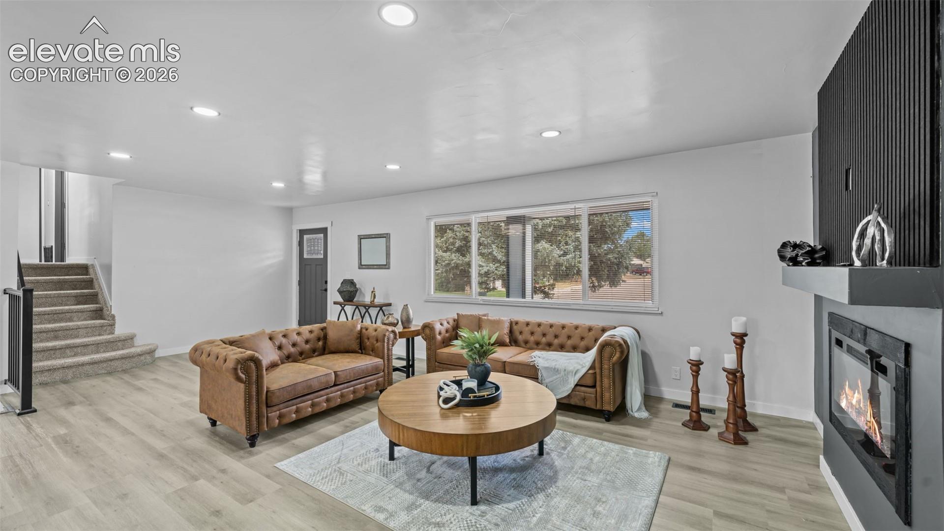 1341 Saratoga Drive