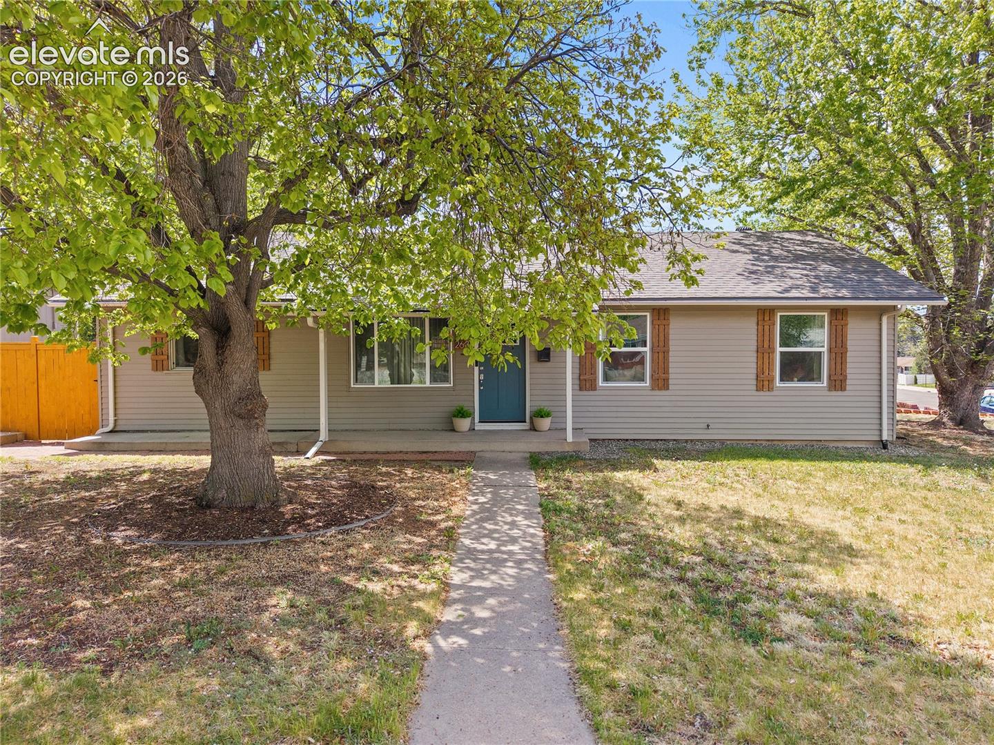 2633 E Bijou Street