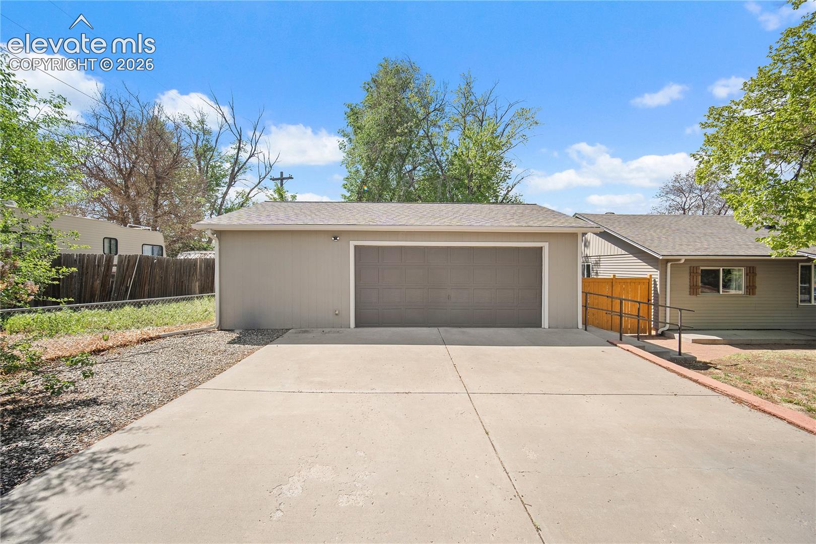 2633 E Bijou Street