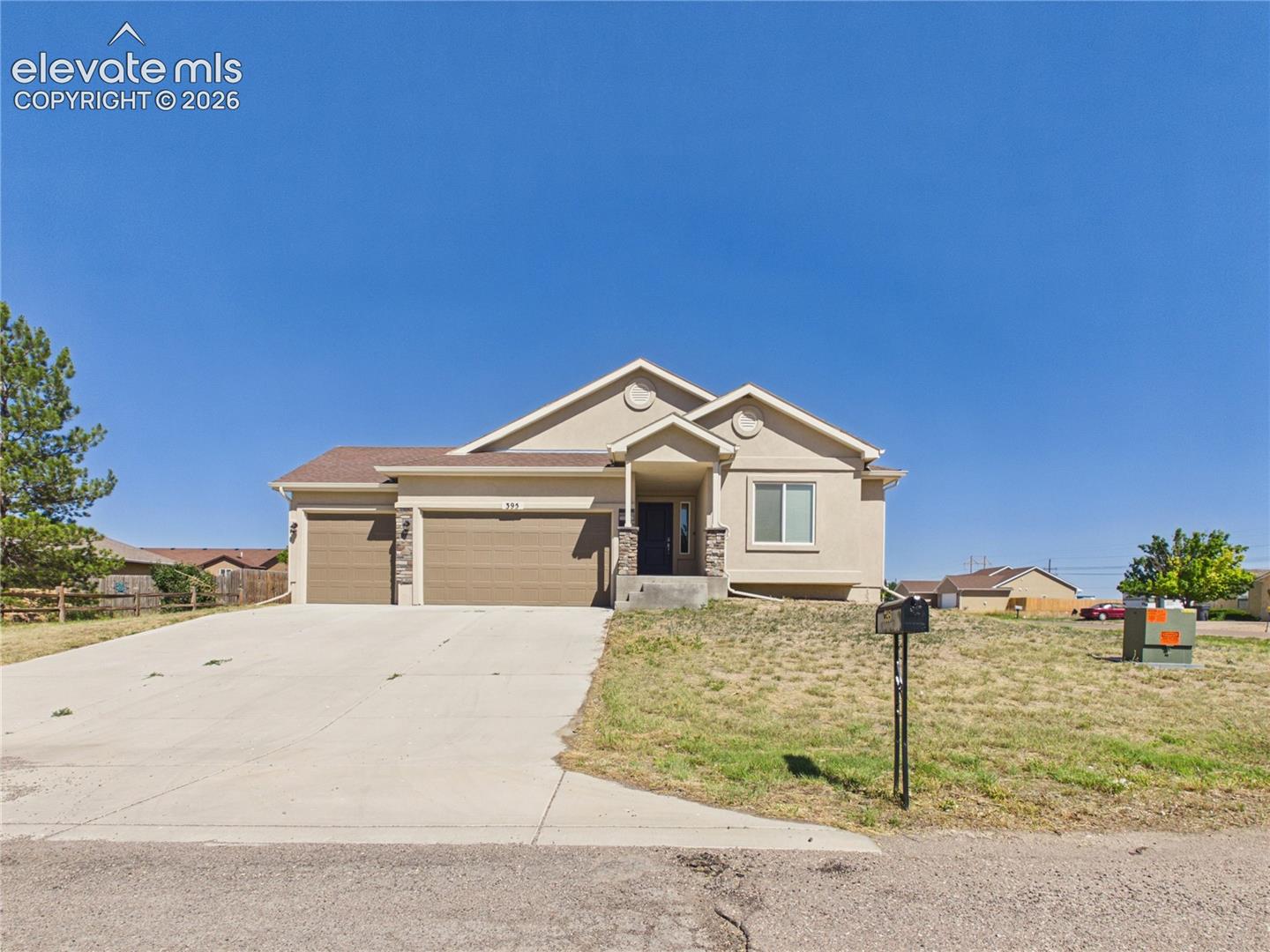 395 W Coral Drive