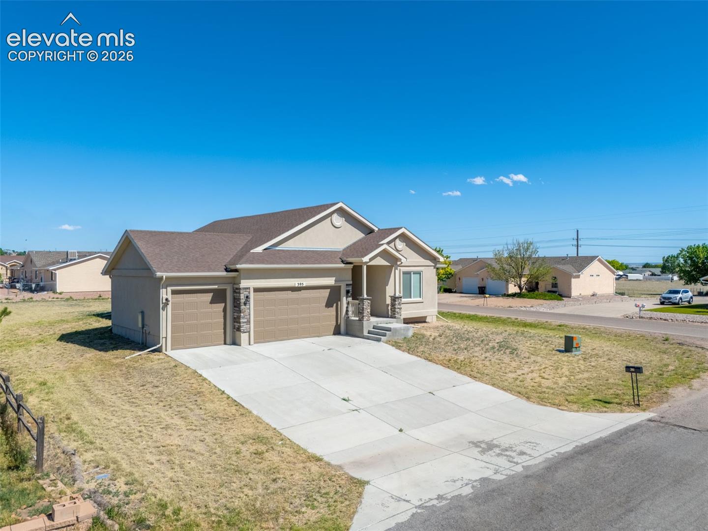 395 W Coral Drive
