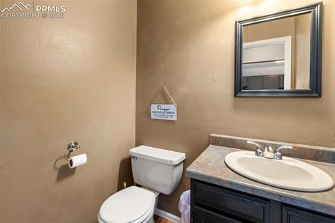 Tiny photo for 560 Manor Court #C, Woodland Park, CO 80863 (MLS # 7585339)