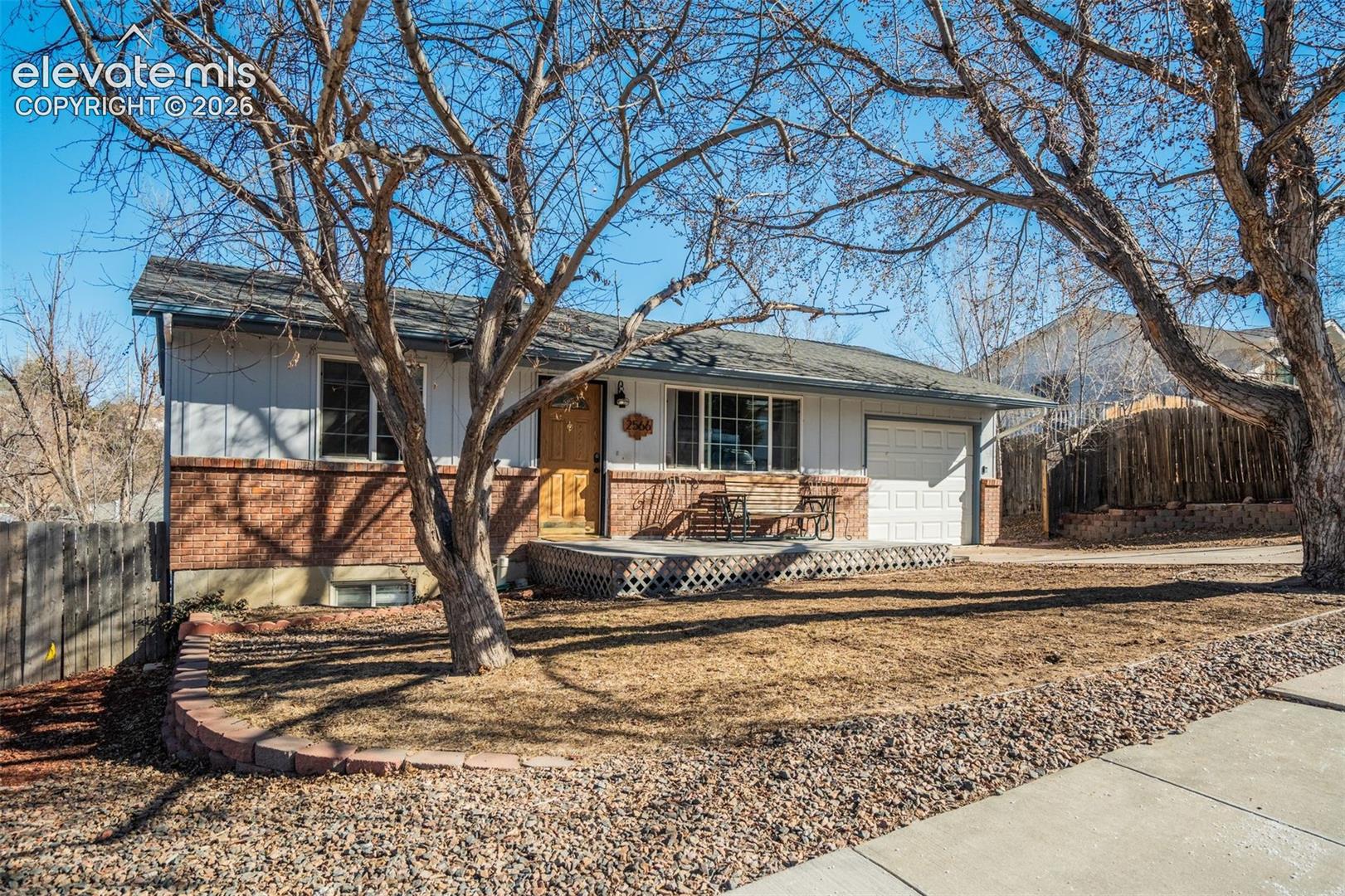 2566 Royalty Court