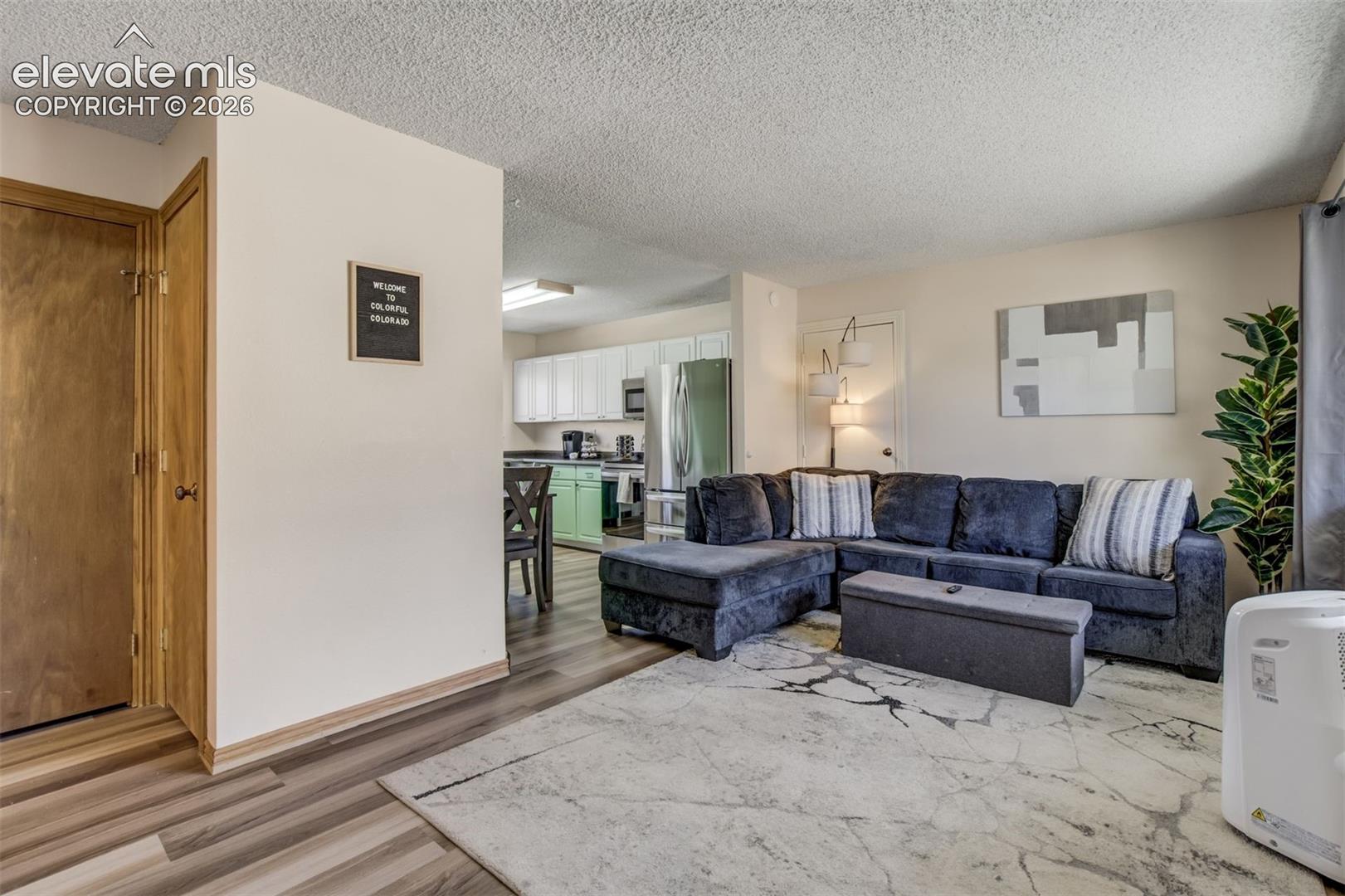2566 Royalty Court