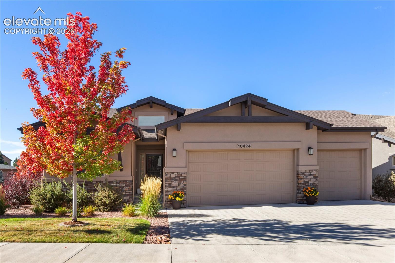 10424 Kelowna View