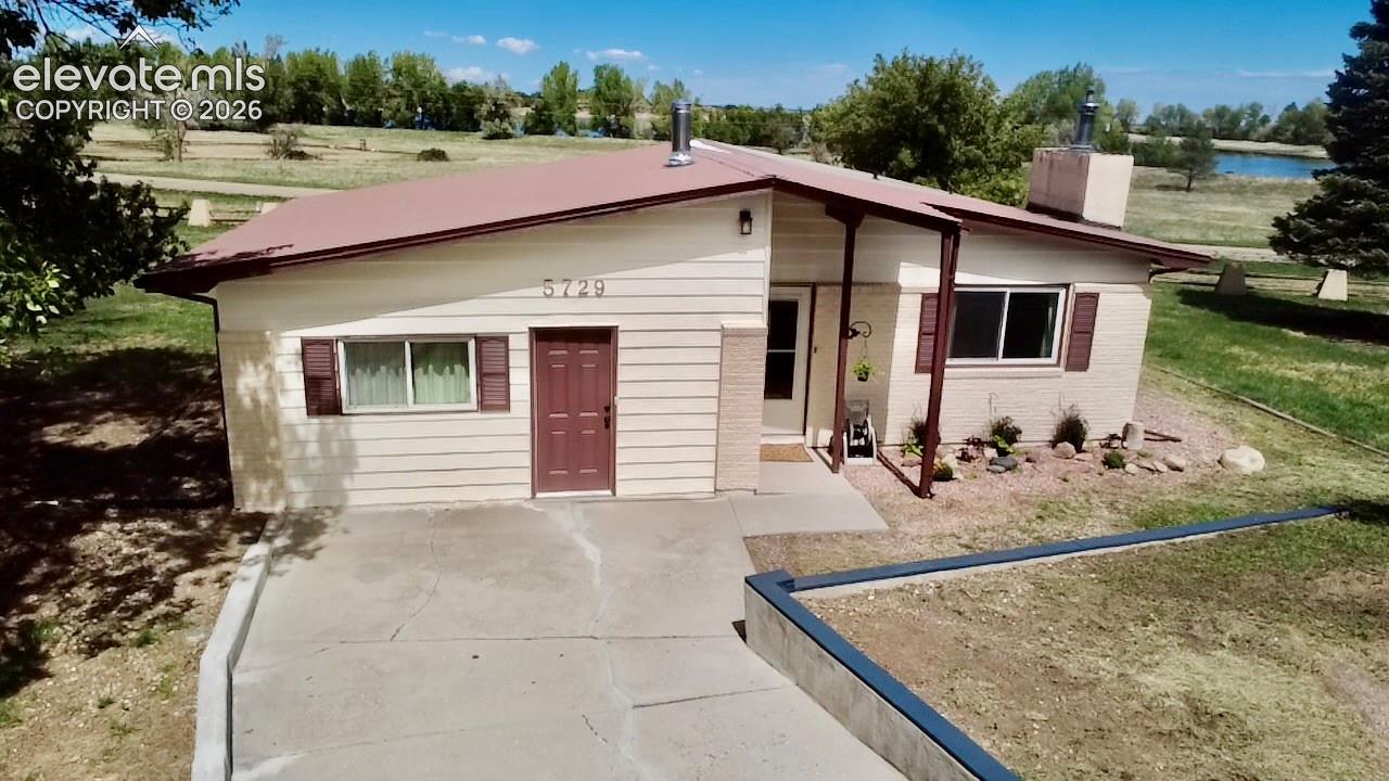 5729 Lake Beckwith Place