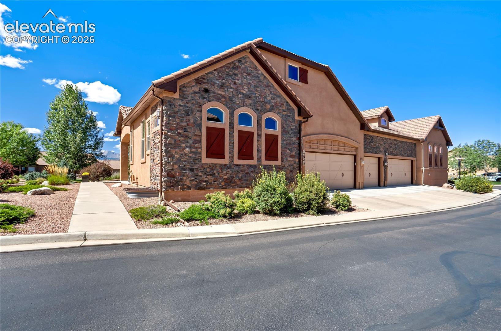 12945 Cupcake Heights