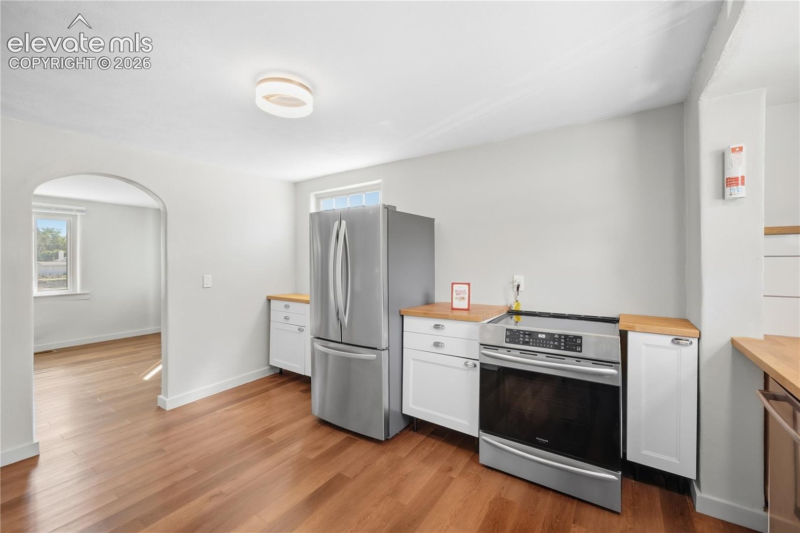 811 Belmont Avenue