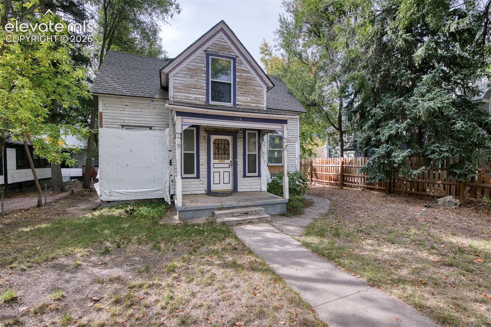 523 E Platte Avenue