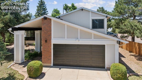 Photo of 3146 Breckenridge Drive, Colorado Springs, CO 80906 (MLS # 7902585)