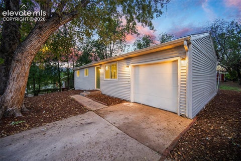 Photo of 3928 E Pikes Peak Avenue, Colorado Springs, CO 80909 (MLS # 1542850)