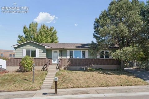 Photo of 408 Elmwood Drive, Colorado Springs, CO 80907 (MLS # 9078462)