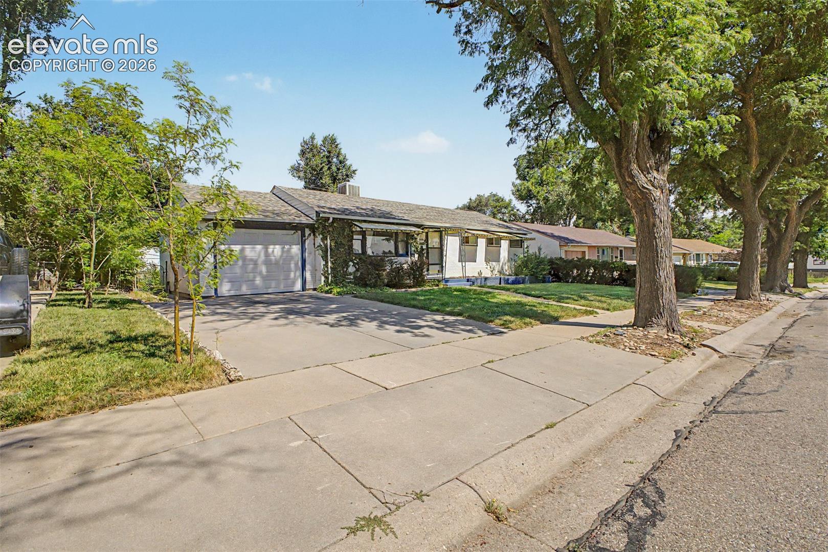 1606 Iroquois Road