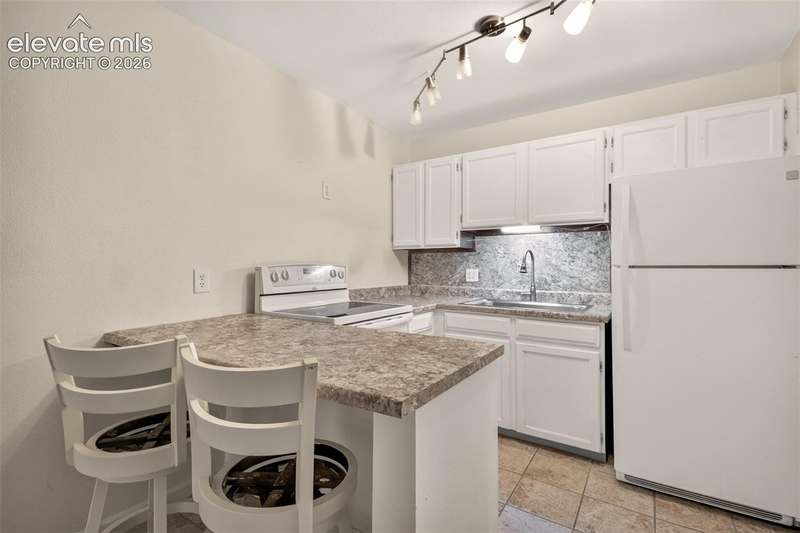 2430 Palmer Park Boulevard 103