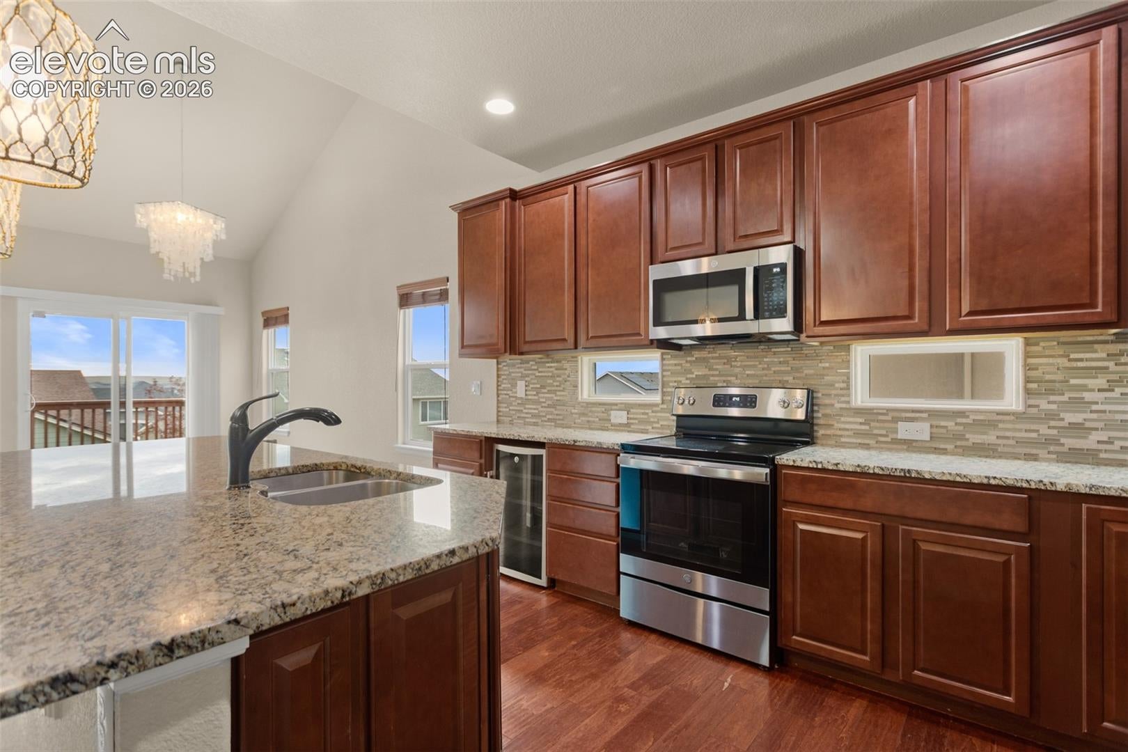7551 Dutch Loop