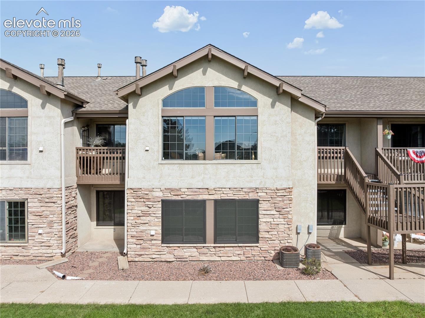 2147 Denton Grove 102