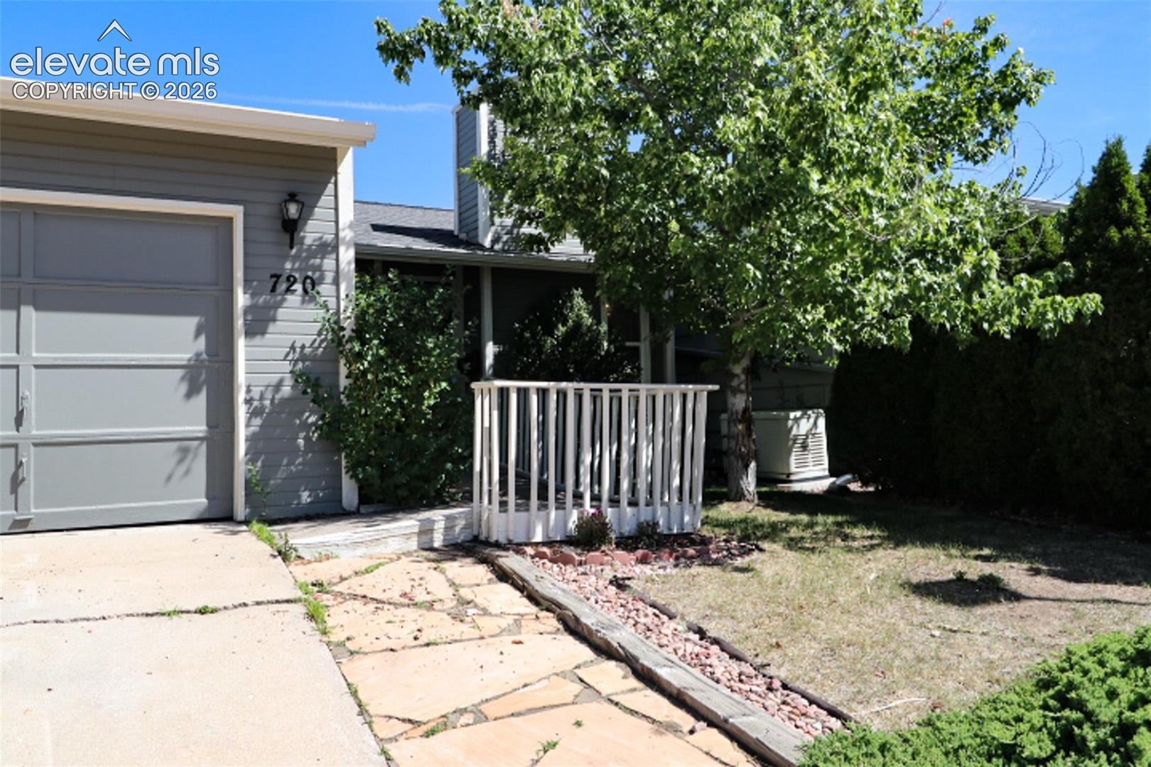 720 San Gabriel Place