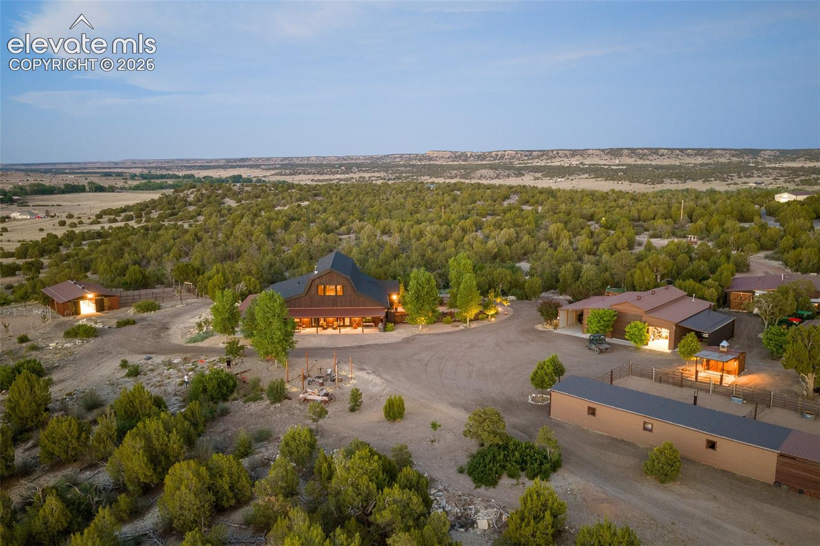 7445 Pinon Heights NA