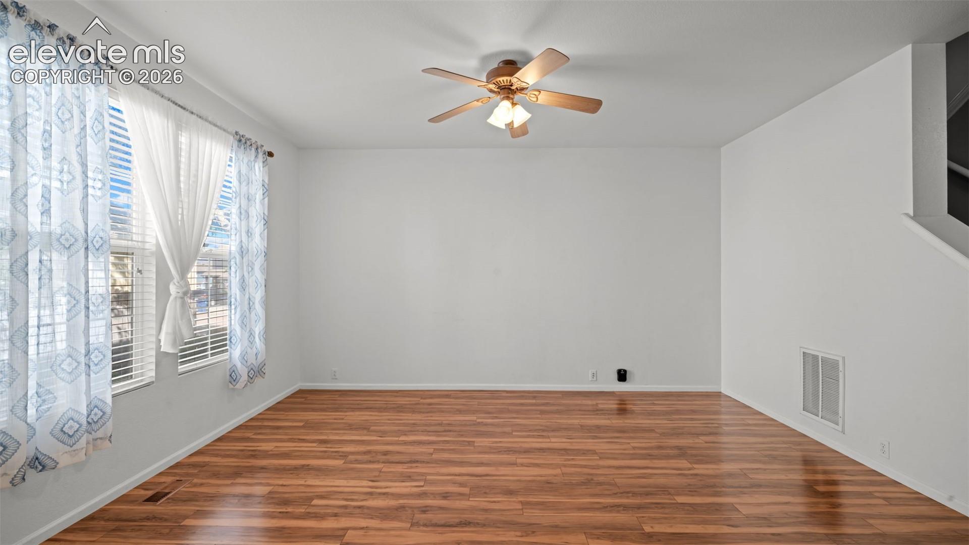 1784 Reilly Grove