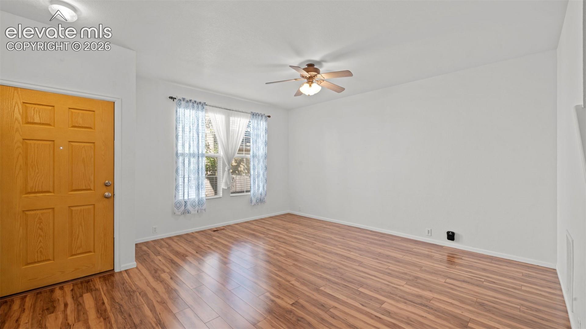 1784 Reilly Grove