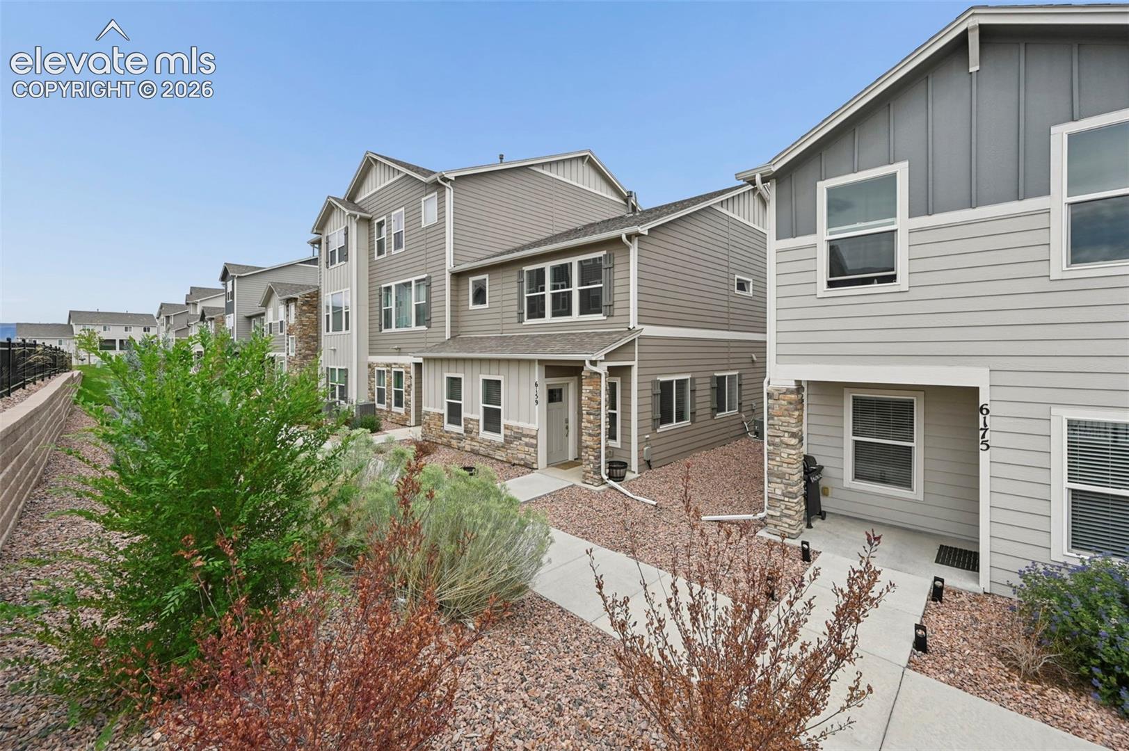 6159 Magma Heights