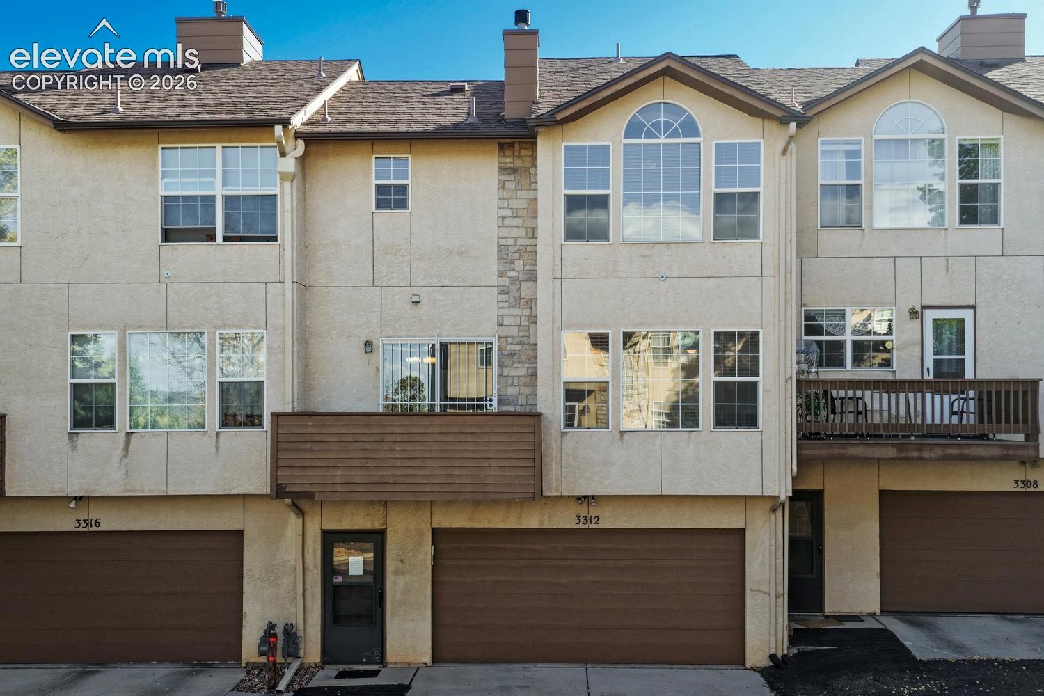 3312 Capstan Way