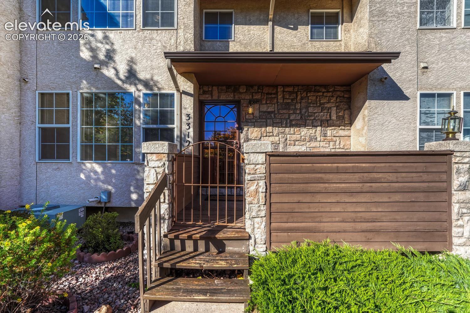 3312 Capstan Way